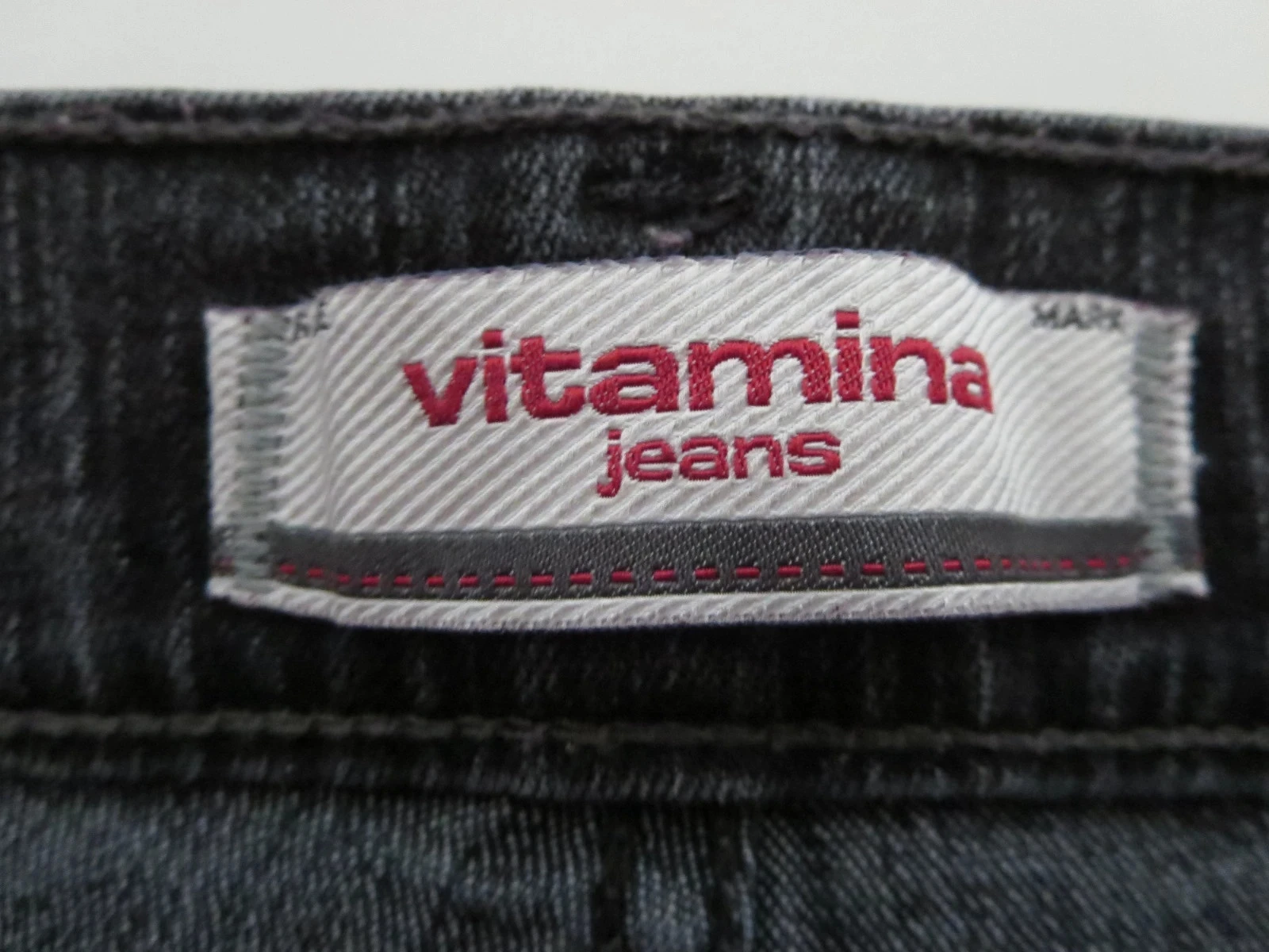 Jeans  Vitamina  gris foncé – Taille 38 M – Très bon état – photo 3